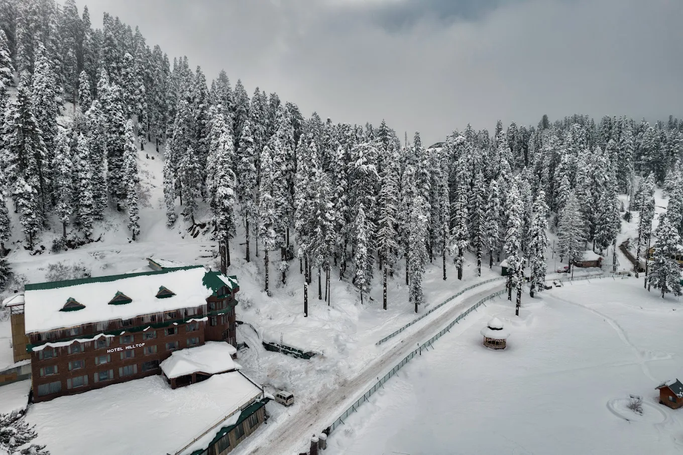Hotel Hilltop Gulmarg aerial view