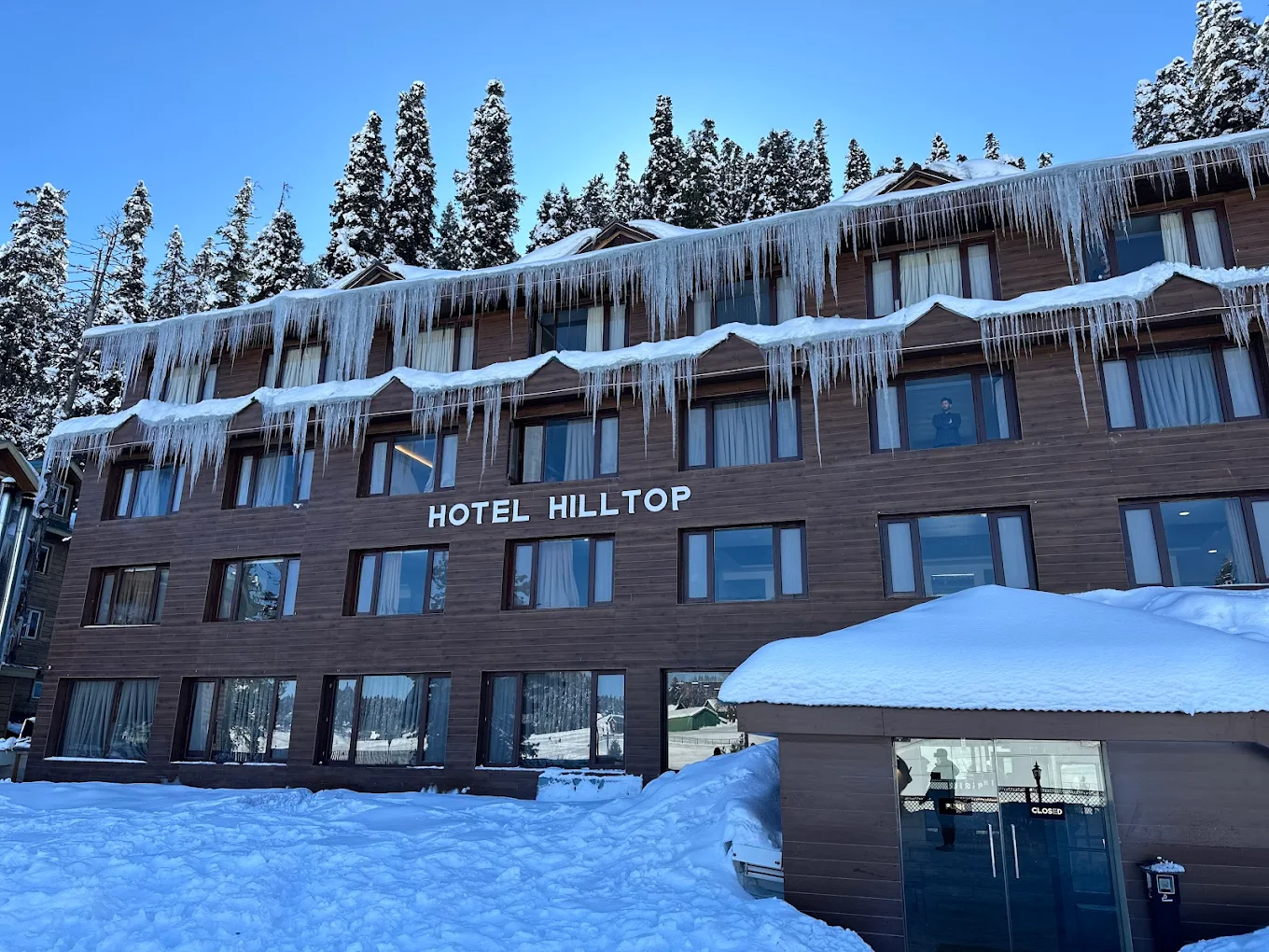Hotel Hilltop Gulmarg
