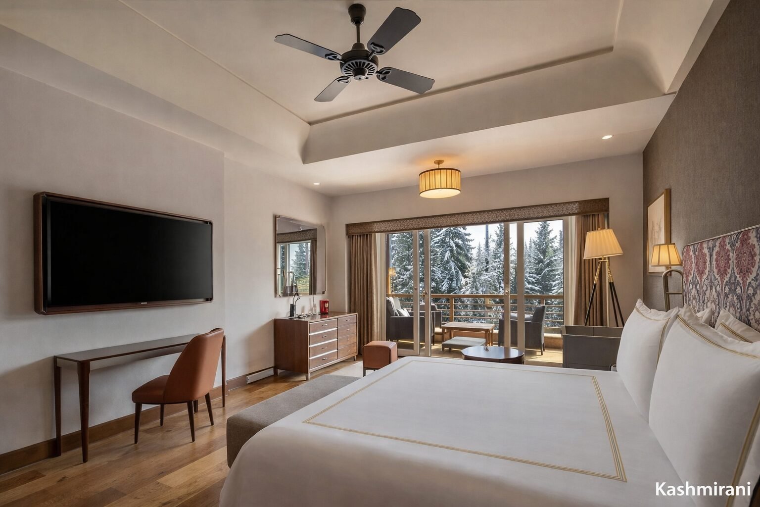 Premium Plus Room with Balcony — Khyber Hotel Gulmarg